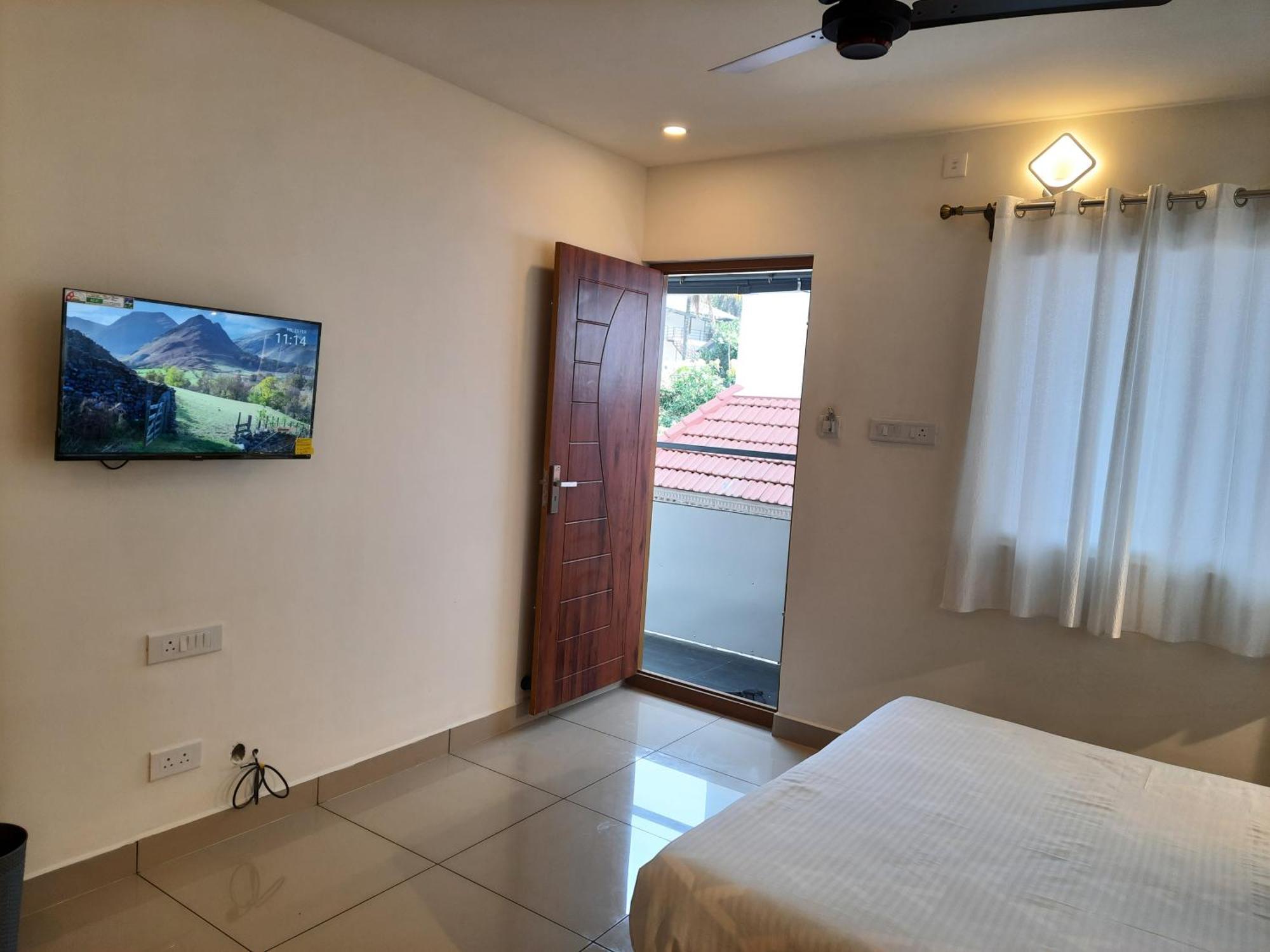 Oriole Homestay Thekkady Exterior photo